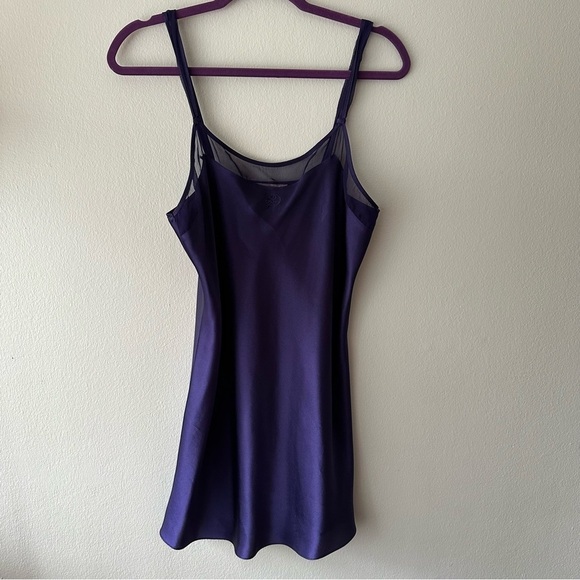 Oscar de la Renta Pink Label Ladies Purple Robe with nightie Large Beautiful VTG - Picture 7 of 7